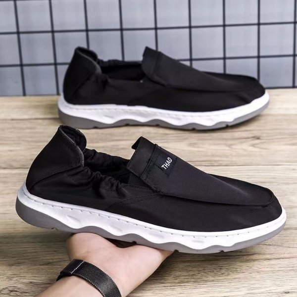 Men's Shoes Umbrella Cloth Trendy Casual Men's Shoes Fashion Casual Shoes Lightweight Flat Bottom One Foot Stirrup Lazy Shoes