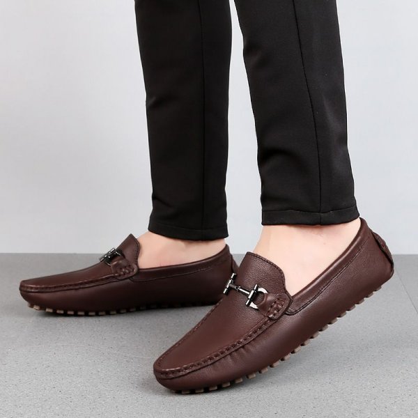 Men's versatile soybean shoes leather casual soft bottom driving shoes two layers of cowhide men's shoes